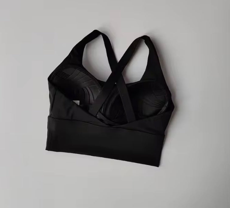 Ultimate Comfort Sports Bra with Sewn-In Cups - Classic Black